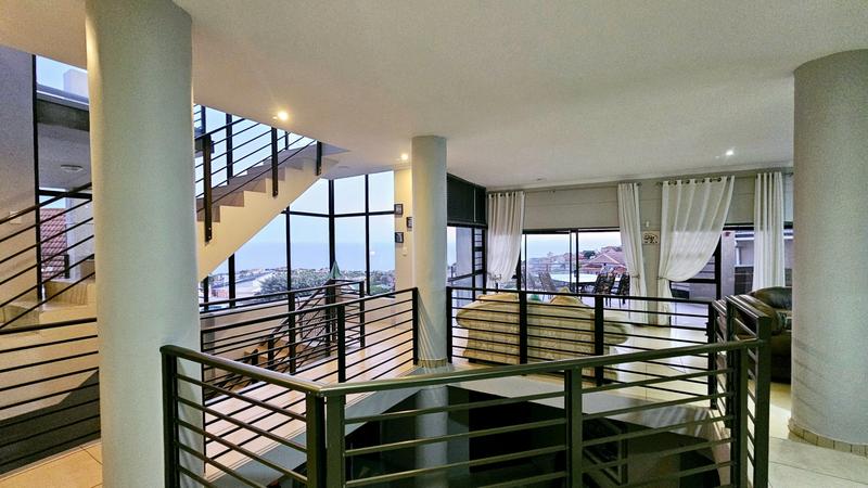 5 Bedroom Property for Sale in Dana Bay Western Cape